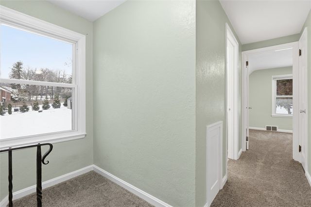 2612 Bethel Church Rd, Bethel Park, PA 15102