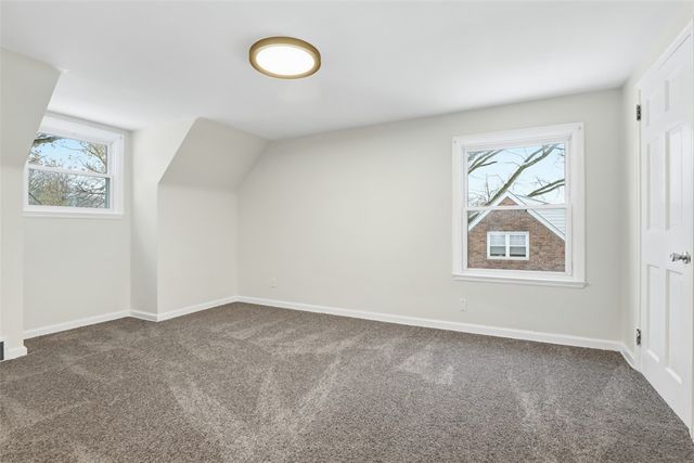 2612 Bethel Church Rd, Bethel Park, PA 15102