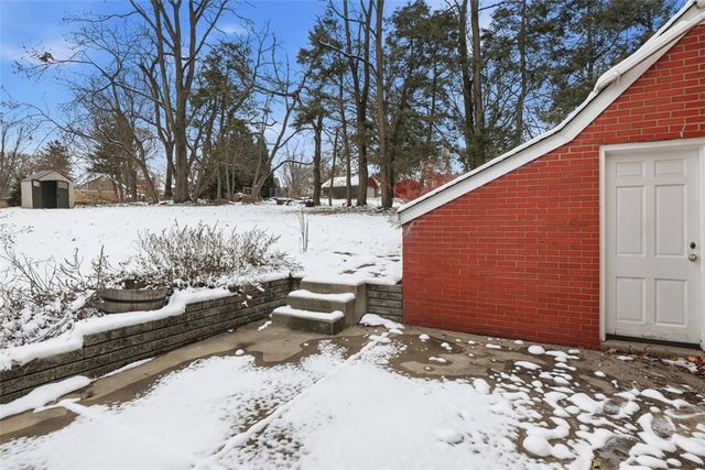 2612 Bethel Church Rd, Bethel Park, PA 15102