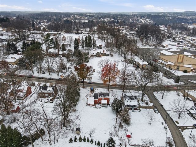 2612 Bethel Church Rd, Bethel Park, PA 15102