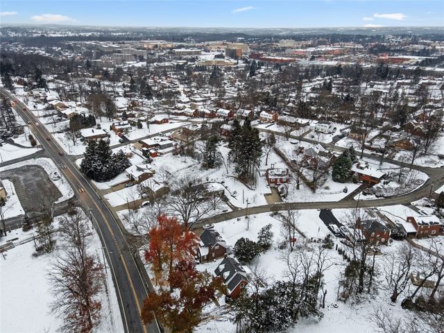 2612 Bethel Church Rd, Bethel Park, PA 15102