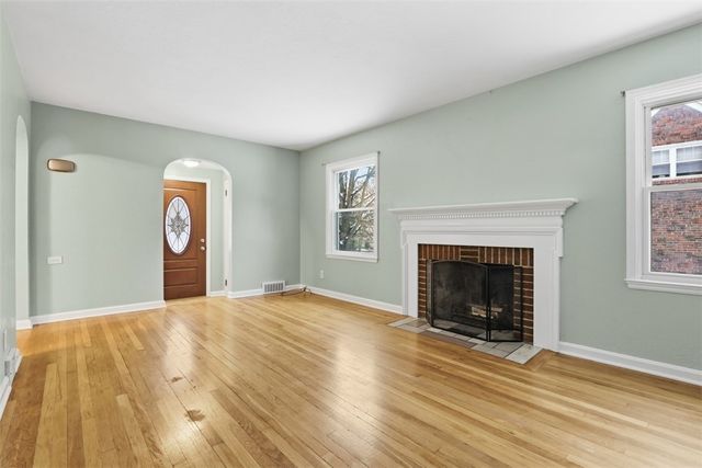 2612 Bethel Church Rd, Bethel Park, PA 15102