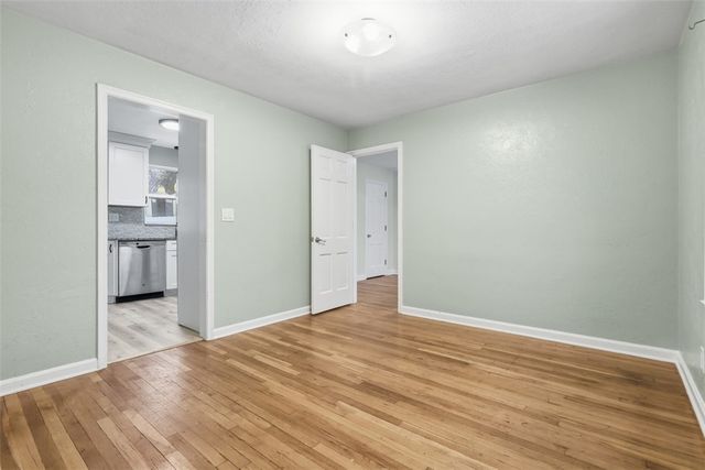 2612 Bethel Church Rd, Bethel Park, PA 15102