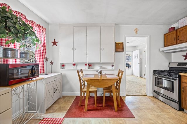 15 Ada Street, Geneva City, NY 14456