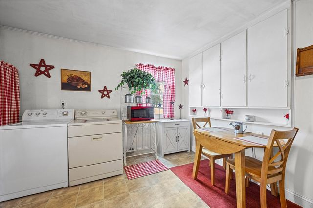 15 Ada Street, Geneva City, NY 14456