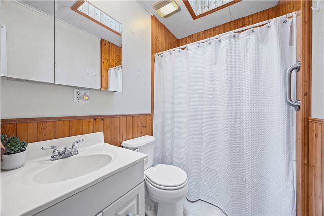 15 Ada Street, Geneva City, NY 14456