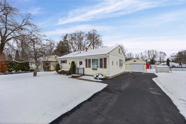 15 Ada Street, Geneva City, NY 14456