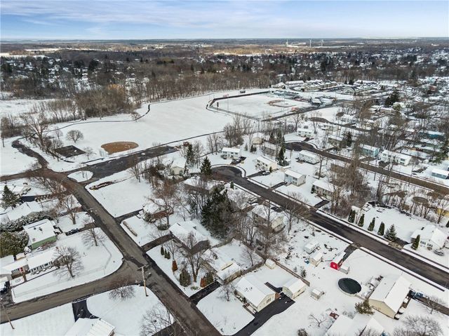 15 Ada Street, Geneva City, NY 14456