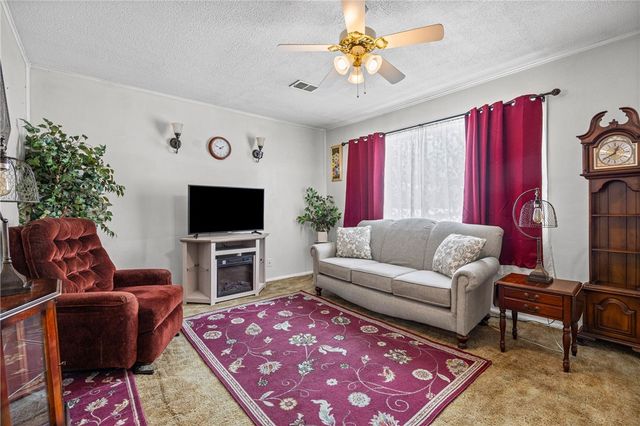 15 Ada Street, Geneva City, NY 14456