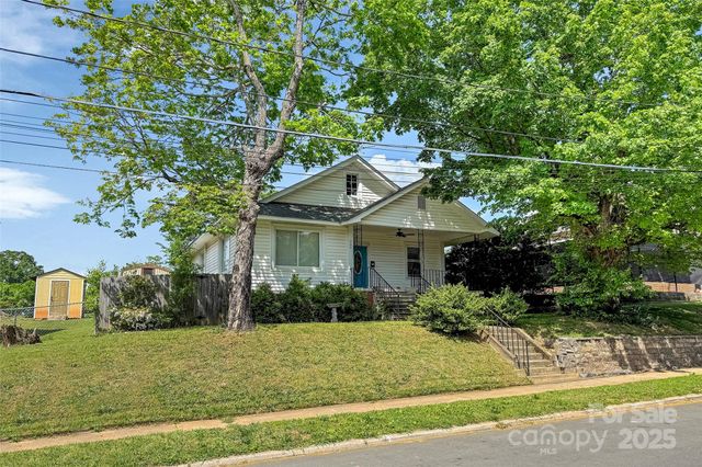 209 S Ransom Street, Gastonia, NC 28052