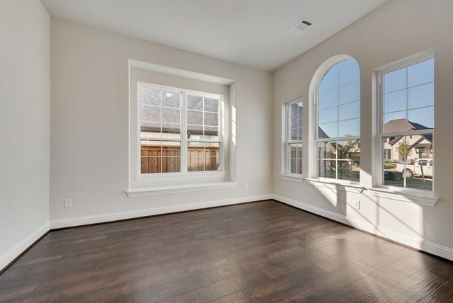 2438 Meridian Place, Midlothian, TX 76065
