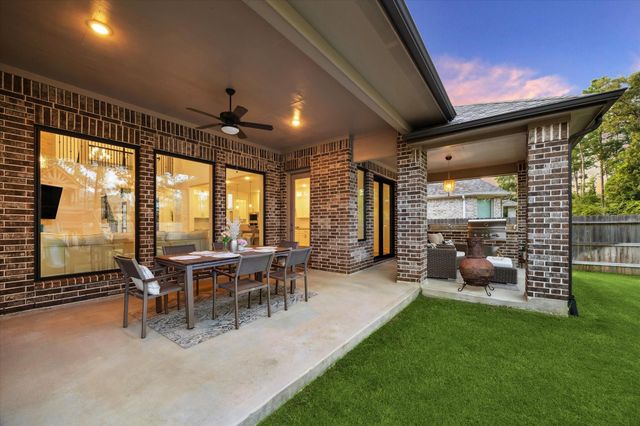 17355 Camillia Trails, Conroe, TX 77302