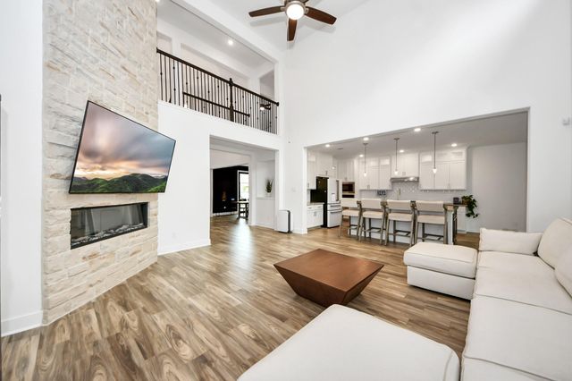 17355 Camillia Trails, Conroe, TX 77302