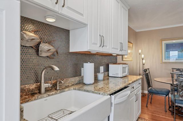 761 JOHN RINGLING BOULEVARD 34, Sarasota, FL 34236