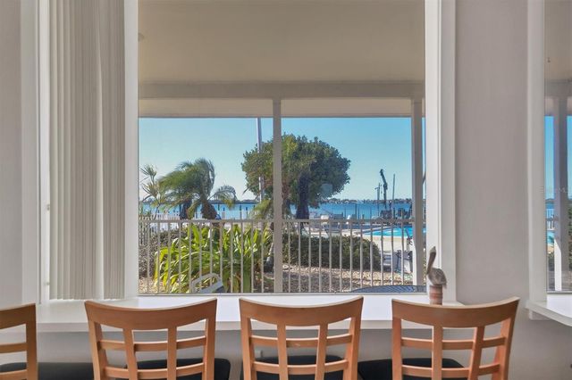 761 JOHN RINGLING BOULEVARD 34, Sarasota, FL 34236