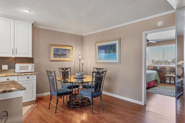 761 JOHN RINGLING BOULEVARD 34, Sarasota, FL 34236