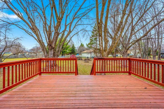 1487 Meadow Lane, Maple Plain, MN 55359