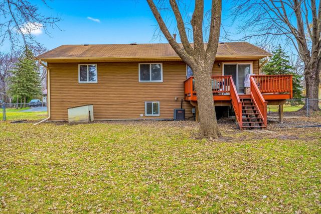1487 Meadow Lane, Maple Plain, MN 55359