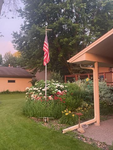 1487 Meadow Lane, Maple Plain, MN 55359