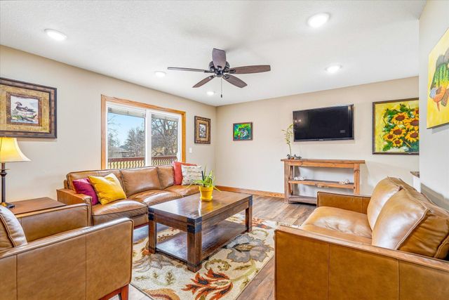 1487 Meadow Lane, Maple Plain, MN 55359