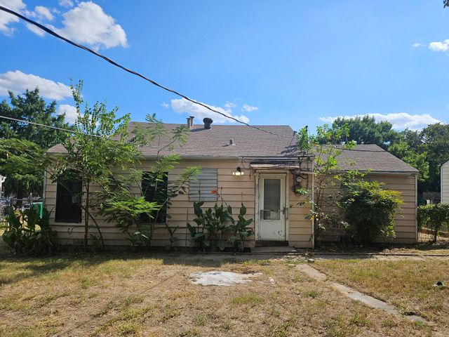 4313 Conkling Avenue, Haltom City, TX 76117