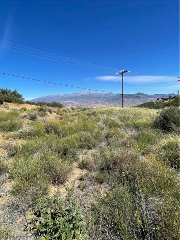 48910 TWINS PINES RD., Banning, CA 92220