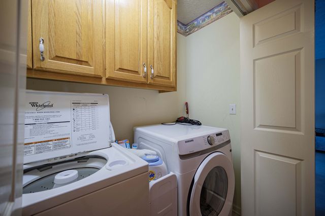 205 Meadowlark Ct, Dickson, TN 37055