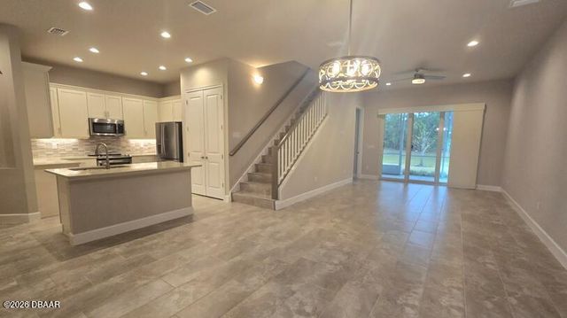 54 Longridge Lane, Ormond Beach, FL 32174