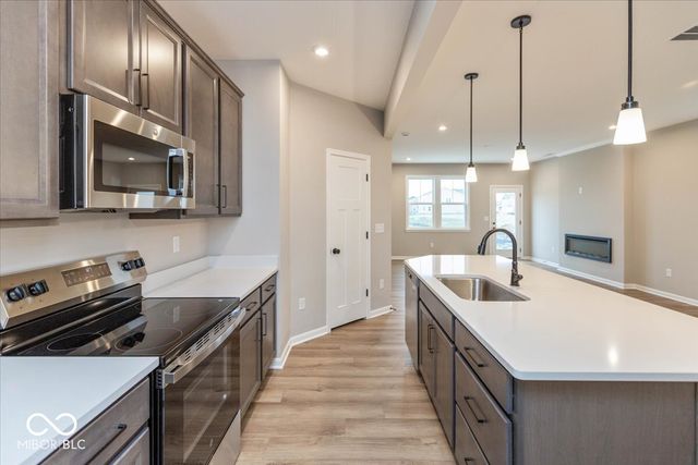 885 Rosebud Lane, Greenfield, IN 46140