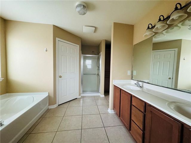 7541 Exeter Ct, Corpus Christi, TX 78414