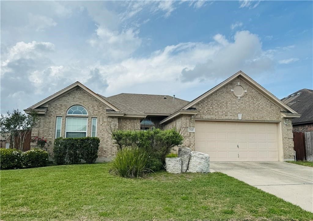 7541 Exeter Ct, Corpus Christi, TX 78414