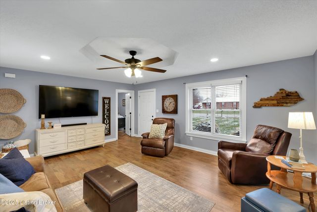 1102 Breezy Way, Bardstown, KY 40004