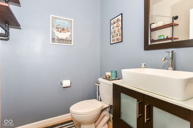 16339 Meadowlands Lane, Westfield, IN 46074