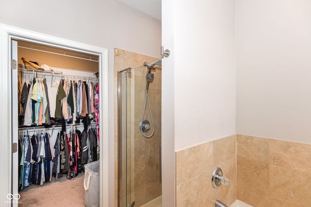 16339 Meadowlands Lane, Westfield, IN 46074