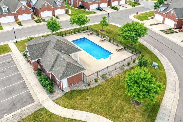 16339 Meadowlands Lane, Westfield, IN 46074