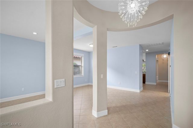 12129 Country Day CIR, Fort Myers, FL 33913