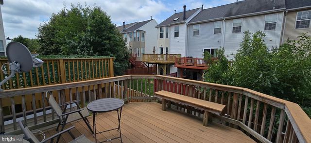 2436 OLD FARMHOUSE CT, Herndon, VA 20171