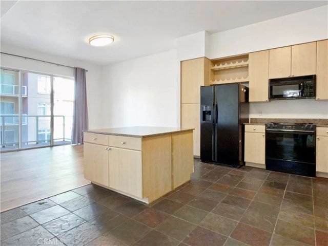 388 E Ocean, Long Beach, CA 90802