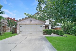 180 Beech DR, Kyle, TX 78640