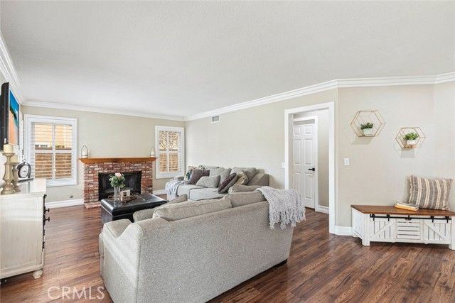 2908 E Black Horse, Ontario, CA 91761