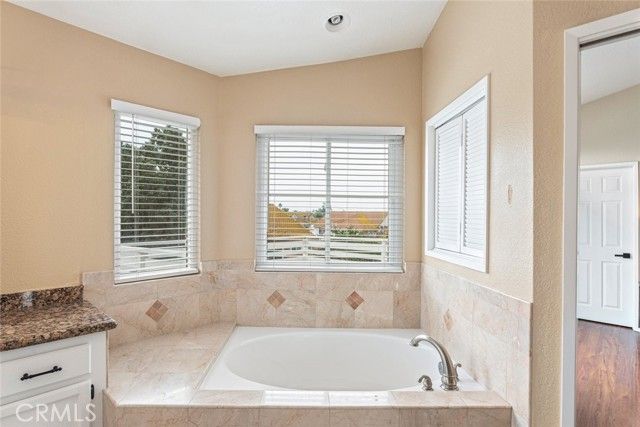 2908 E Black Horse, Ontario, CA 91761