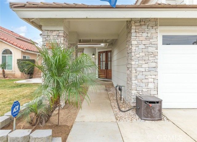 2908 E Black Horse, Ontario, CA 91761