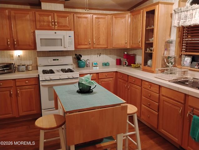 1208 Winding Brook Way, Whiting, NJ 08759