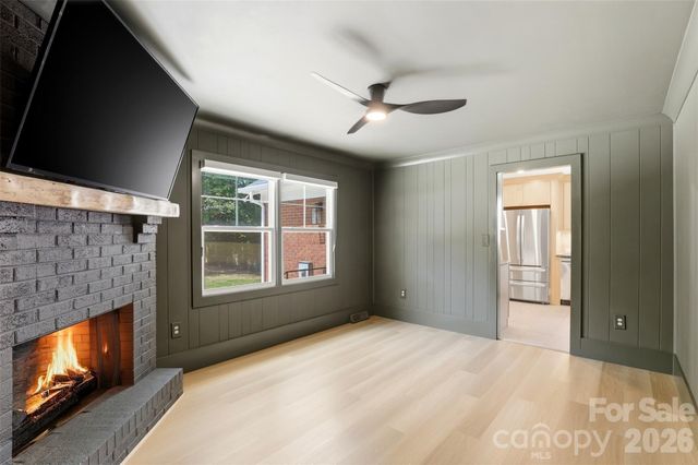 7735 Surreywood Place, Charlotte, NC 28270