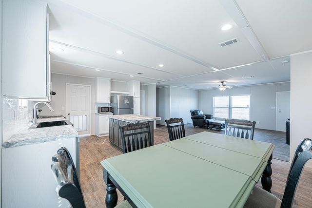 2936 Atasco Dr, Midland, TX 79706