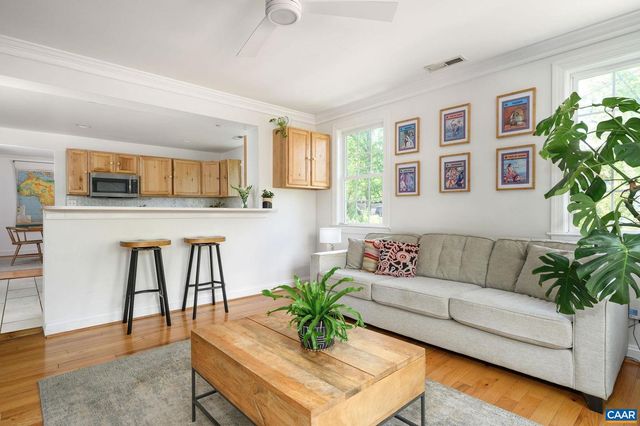 2720 JEFFERSON PARK AVE, Charlottesville, VA 22903