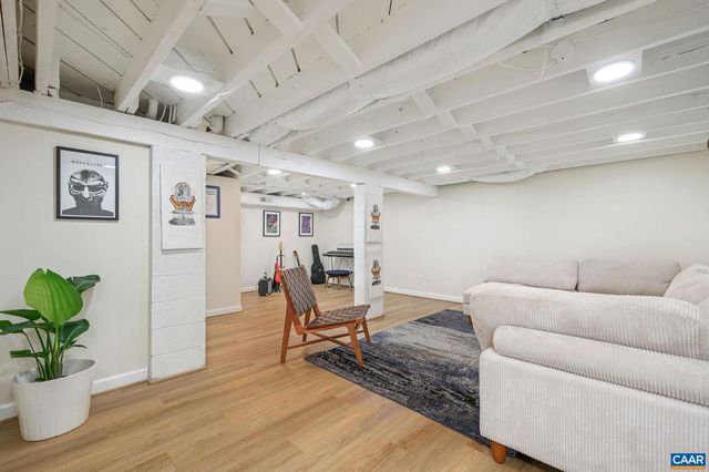 2720 JEFFERSON PARK AVE, Charlottesville, VA 22903