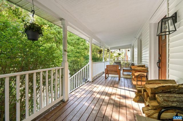 2720 JEFFERSON PARK AVE, Charlottesville, VA 22903