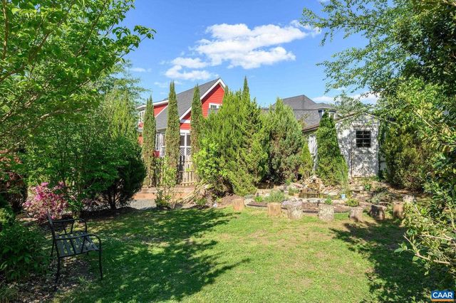 2720 JEFFERSON PARK AVE, Charlottesville, VA 22903