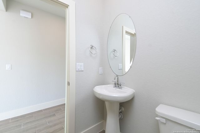 16011 Babcock Rd Unit 24, San Antonio, TX 78255